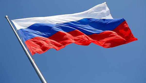 День Российского флага и 75 лет со дня образования Псковской области. По секрету расскажем - от вас понадобятся только ваши руки...
