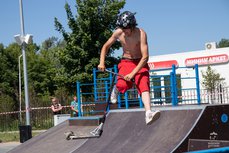 20 августа с 10:00 до 20:00 состоится фестиваль уличной культуры «Плеск», который пройдёт во Пскове на скейт-парке сквера имени Александра Невского.