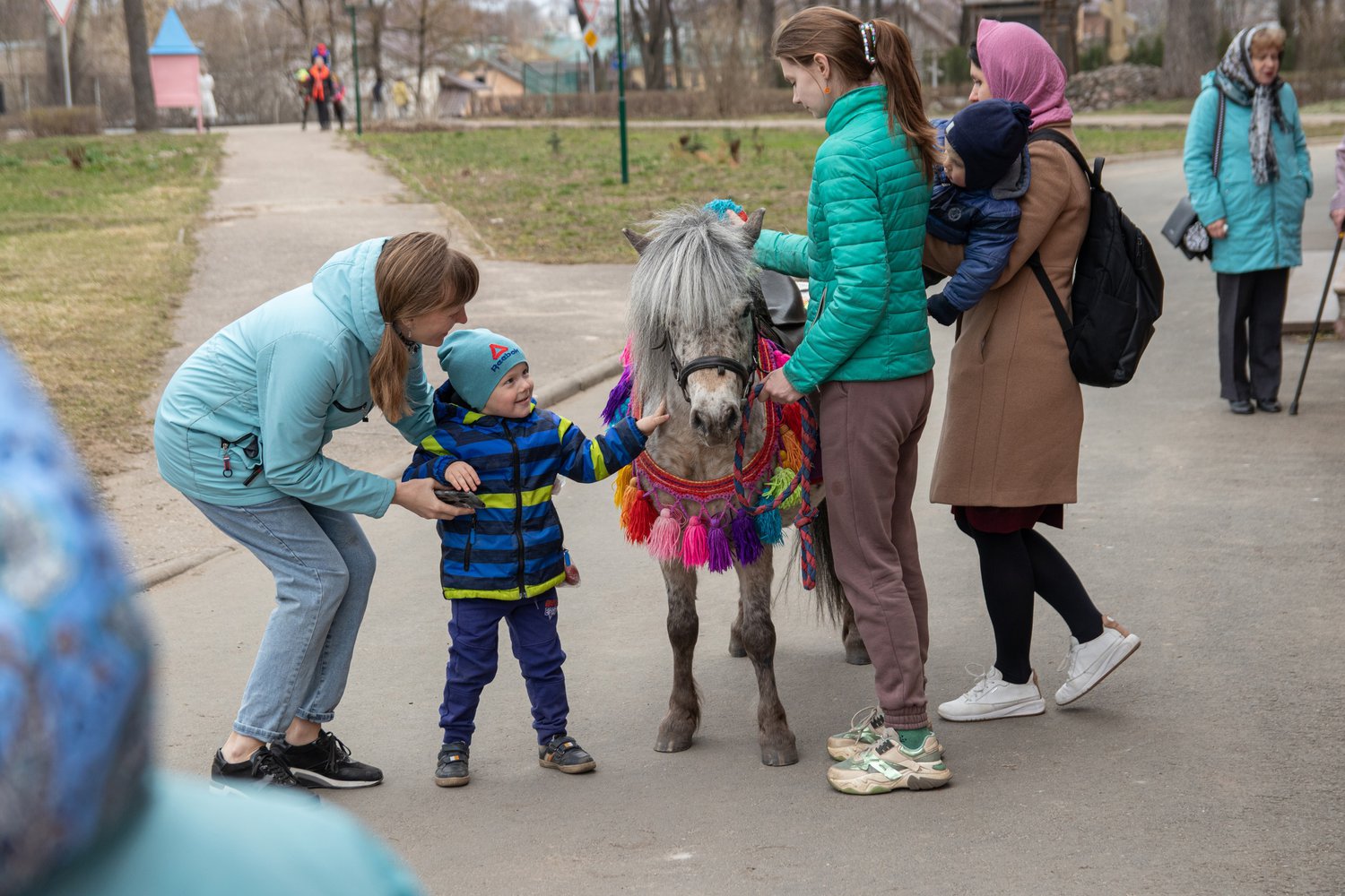 Псковский городской молодёжный центр приглашает псковскую молодёжь, гостей города и всех желающих посетить мероприятия в рамках XIII ежегодного Пасхального фестиваля.