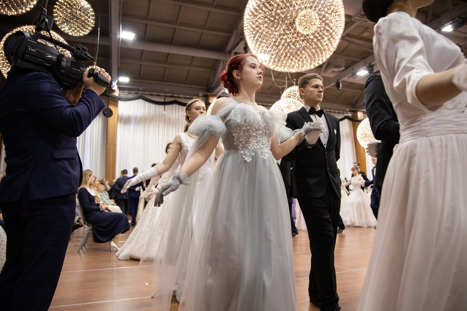 Стартовал приём заявок на молодёжный Сретенский бал в Пскове Псковский городской молодёжный центр приглашает молодёжь Пскова и Псковской области присоединиться к участию в проекте «Сретенский бал: по следам истории».