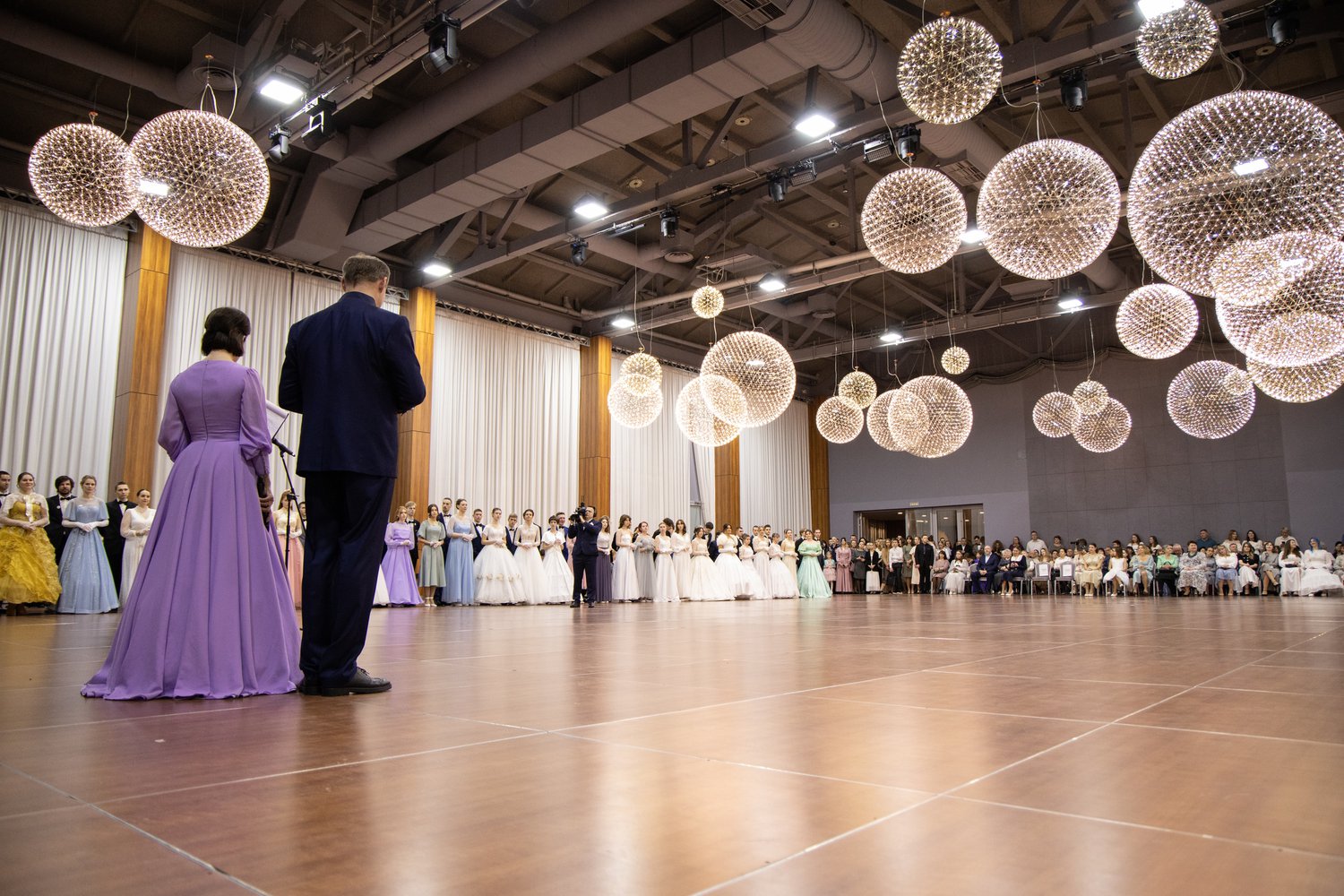 Стартовал приём заявок на молодёжный Сретенский бал в Пскове Стартовал приём заявок на молодёжный Сретенский бал в Пскове