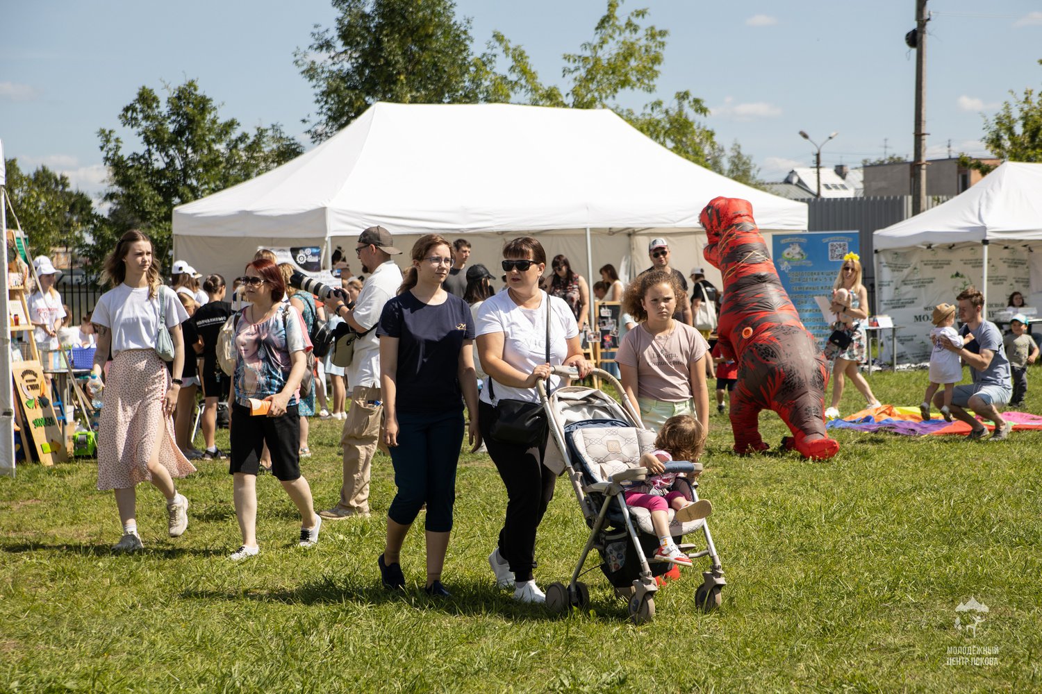 2 сентября Псковский городской молодёжный центр приглашает псковичей, детей и их родителей, посетить Фестиваль дополнительного образования «Территория детства».