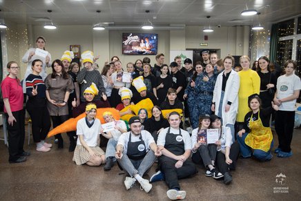 Порядка 80 человек приняло участие в кулинарном конкурсе «Сытый студент»