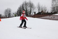 18 февраля Псковский городской молодёжный центр приглашает молодёжь и семьи с детьми бесплатно принять участие в спортивно-оздоровительном конкурсе «Снежные забавы».