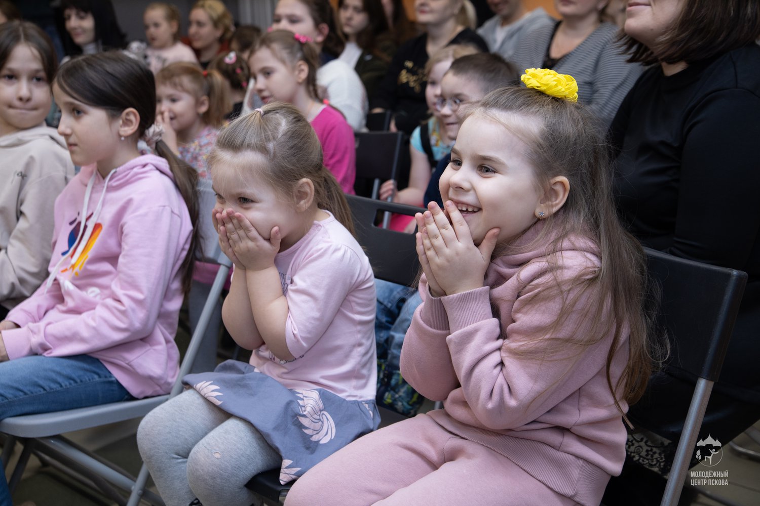 12 марта в Псковском городском молодёжном центре прошло социально-ориентированное мероприятие «В гостях у Масленицы».