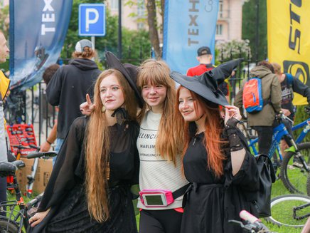 Чем можно занять себя перед стартом велоколонны, рассказали организаторы Псковского велопарада
