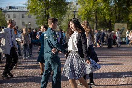 Бал Победы