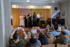 В одном из военных госпиталей Псковской области прошла акция, организованная Псковским городским молодёжным центром совместно с храмом святителя Николая в Любятово.