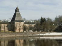 В Пскове проходит конкурс рисунков «Героическая история Пскова».
