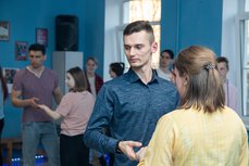 Мастер-классы по страстным танцам и борьбе со стрессом прошли в Пскове