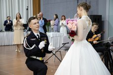 Более 500 человек посетили псковский Сретенский бал